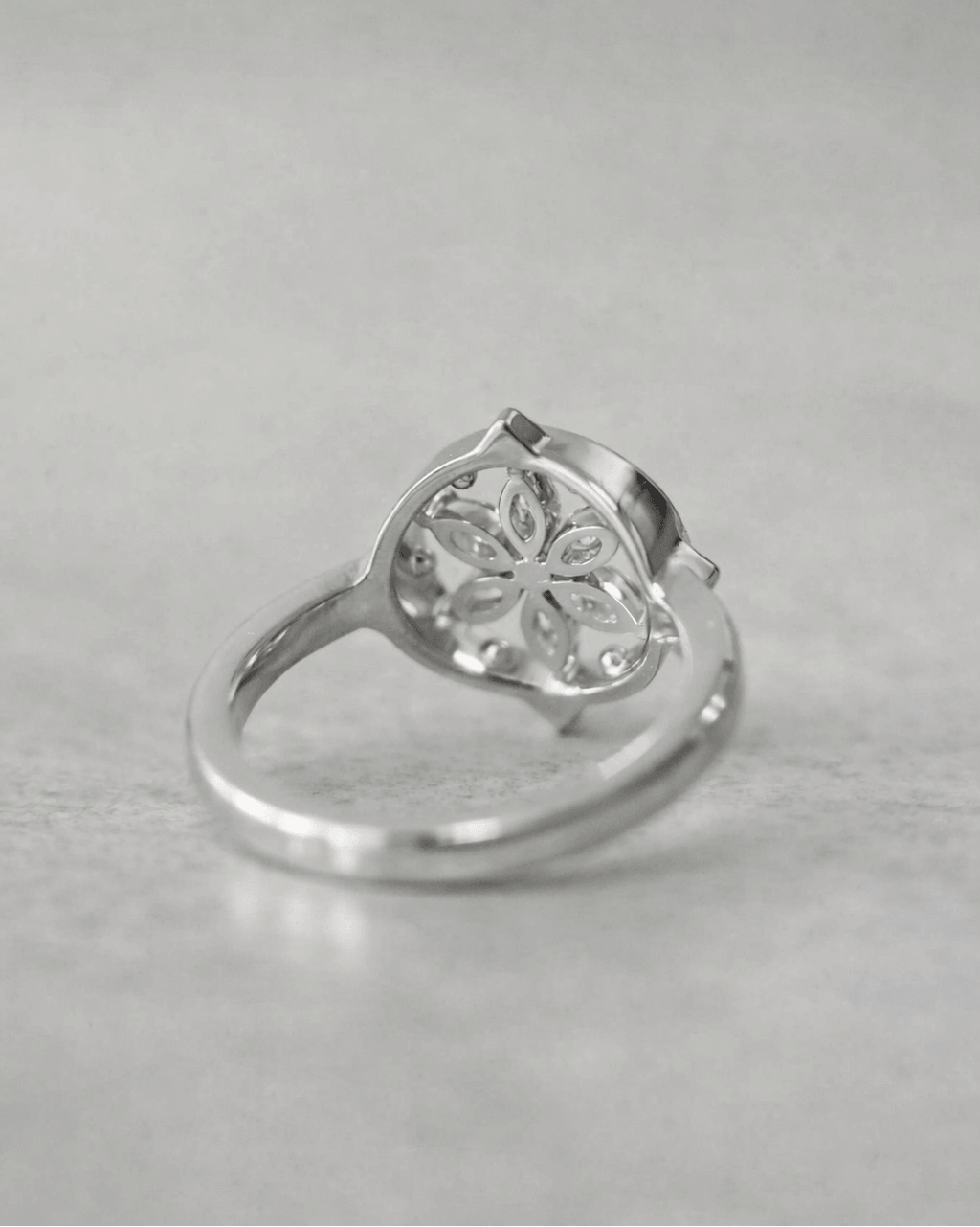 The Traveler rings by Articles of Gold