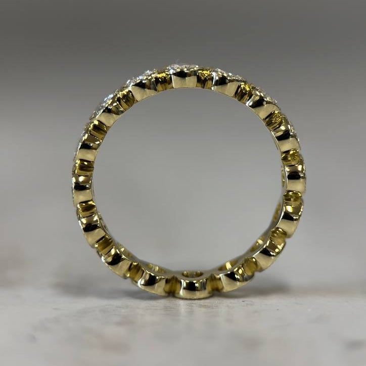 Golden Hour Oval Band side detail